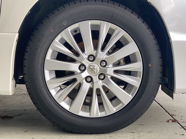 2012 Toyota Vellfire Enterprise Manukau image 326355