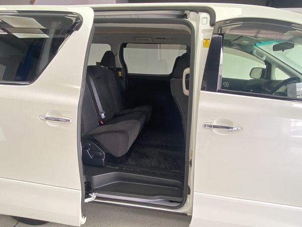 2012 Toyota Vellfire Enterprise Manukau image 326358