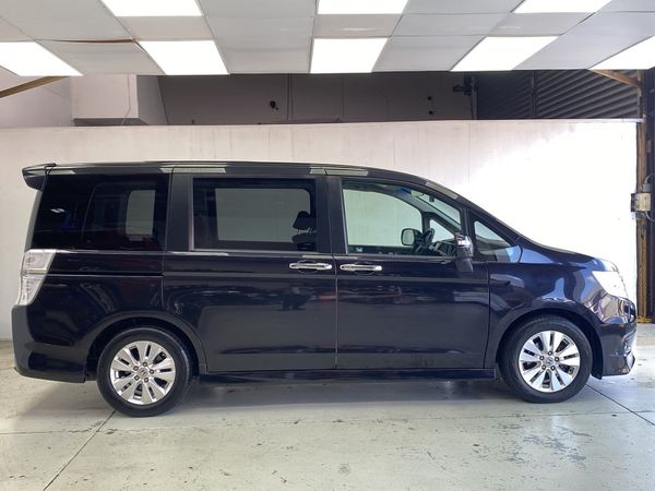 2012 Honda Step Wagon Enterprise Manukau image 326075