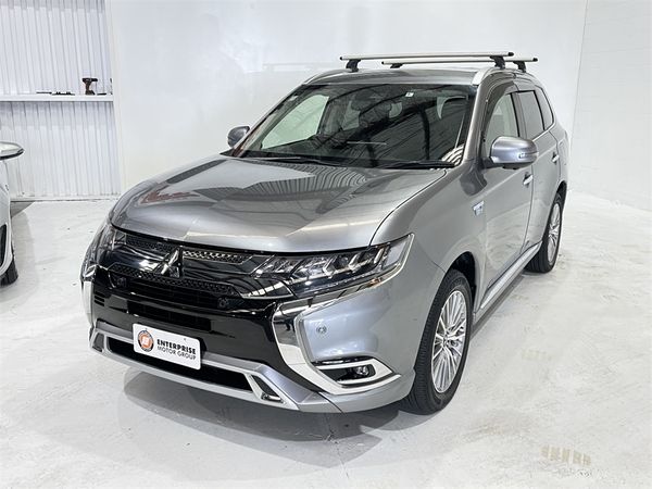 2020 Mitsubishi Outlander Enterprise New Lynn image 24873