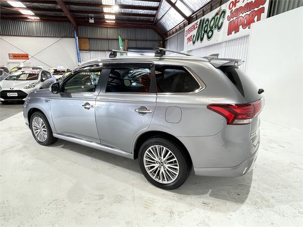 2020 Mitsubishi Outlander Enterprise New Lynn image 24866