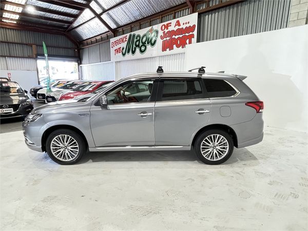 2020 Mitsubishi Outlander Enterprise New Lynn image 24865