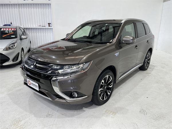 2017 Mitsubishi Outlander Enterprise New Lynn image 24857