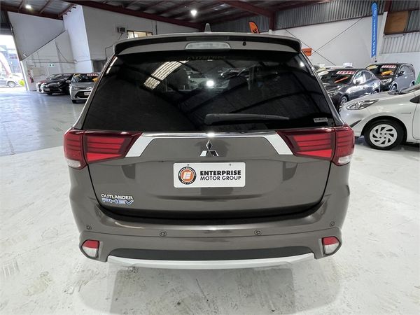 2017 Mitsubishi Outlander Enterprise New Lynn image 24852