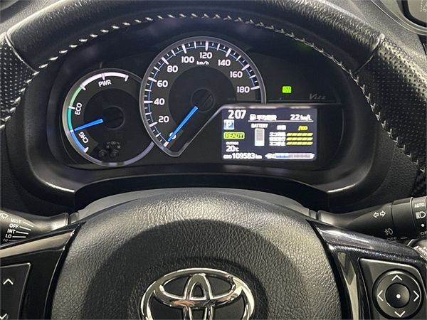 2018 Toyota Vitz Enterprise New Lynn image 24772