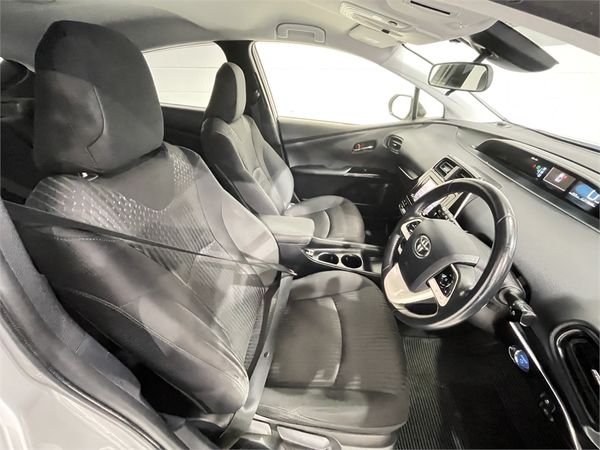 2018 Toyota Prius Enterprise New Lynn image 27062