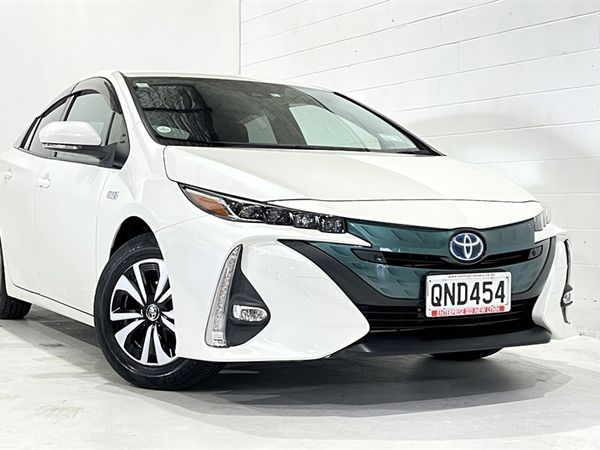 2018 Toyota Prius Enterprise New Lynn image 27383