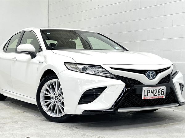 2018 Toyota Camry Enterprise New Lynn image 112104