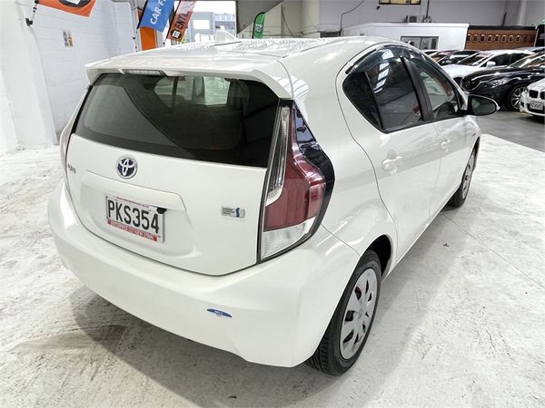 2017 Toyota Aqua Enterprise New Lynn image 113524