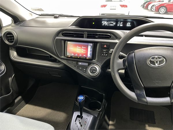 2017 Toyota Aqua Enterprise New Lynn image 113529