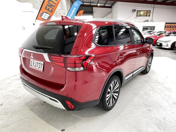 2019 Mitsubishi Outlander Enterprise New Lynn image 115765