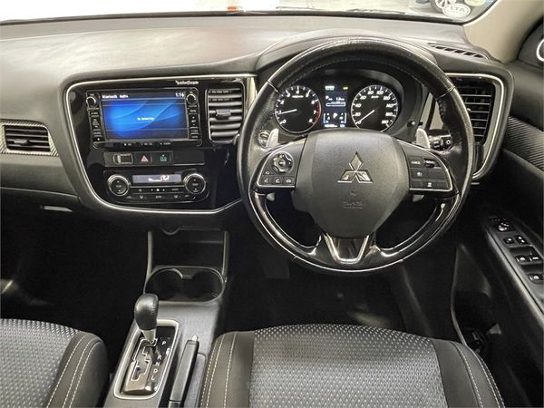 2016 Mitsubishi Outlander Enterprise New Lynn image 153168