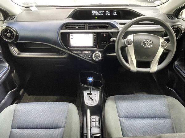 2015 Toyota Aqua Enterprise New Lynn image 159056