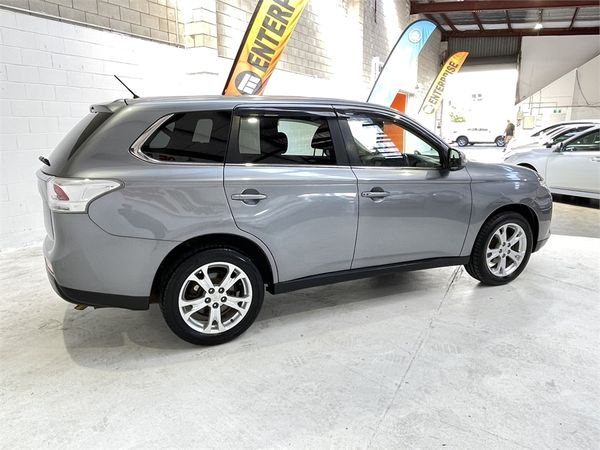 2014 Mitsubishi Outlander Enterprise New Lynn image 158610