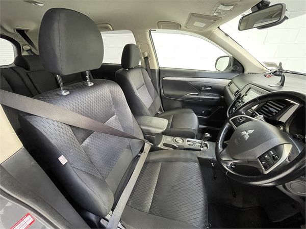 2014 Mitsubishi Outlander Enterprise New Lynn image 158619