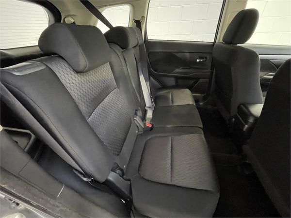 2014 Mitsubishi Outlander Enterprise New Lynn image 158620