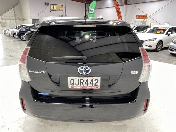 2017 Toyota Prius Enterprise New Lynn image 160085