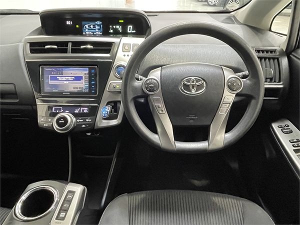 2017 Toyota Prius Enterprise New Lynn image 160089