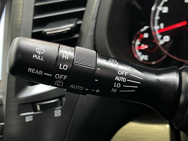 2012 Subaru Legacy Enterprise New Lynn image 197122