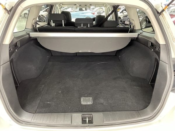 2012 Subaru Legacy Enterprise New Lynn image 197126