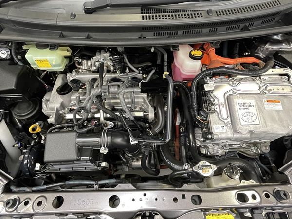 2013 Toyota Aqua Enterprise New Lynn image 217437