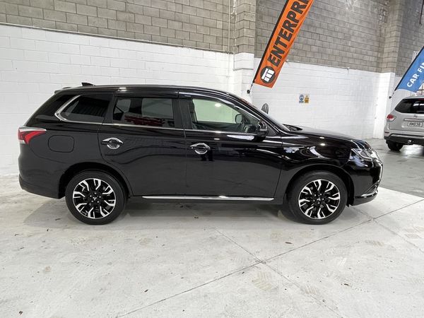 2018 Mitsubishi Outlander Enterprise New Lynn image 225450