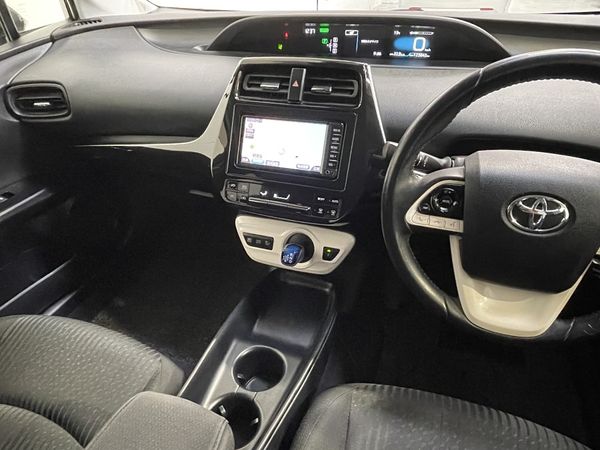 2017 Toyota Prius Enterprise New Lynn image 225904
