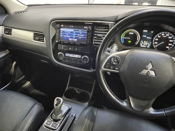 2014 Mitsubishi Outlander Enterprise New Lynn image 222763