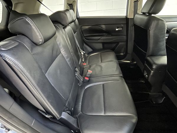 2014 Mitsubishi Outlander Enterprise New Lynn image 222767