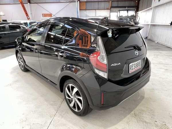 2017 Toyota Aqua Enterprise New Lynn image 226156