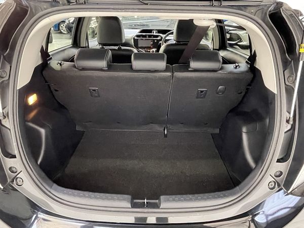 2017 Toyota Aqua Enterprise New Lynn image 226169