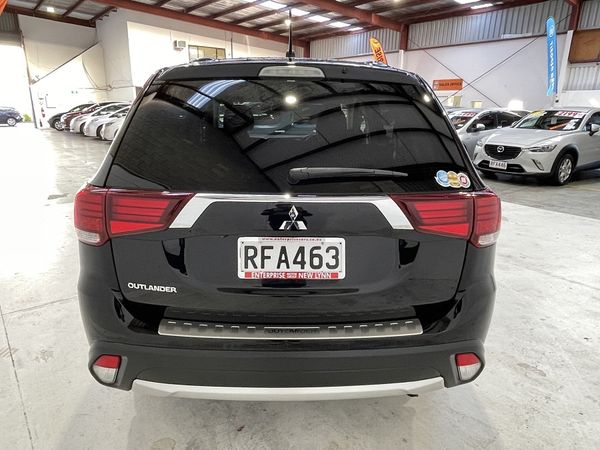 2016 Mitsubishi Outlander Enterprise New Lynn image 229457