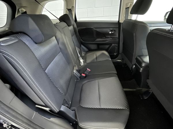 2016 Mitsubishi Outlander Enterprise New Lynn image 229466