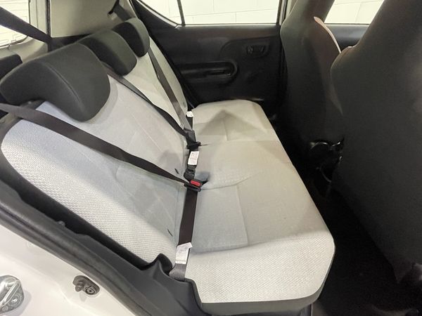 2020 Toyota Aqua Enterprise New Lynn image 233998