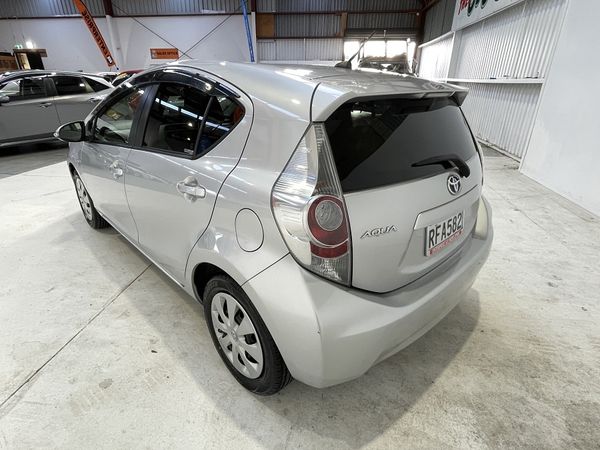 2012 Toyota Aqua Enterprise New Lynn image 238103