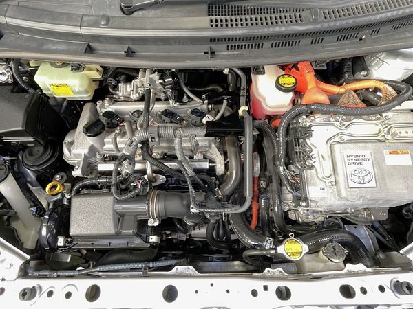 2012 Toyota Aqua Enterprise New Lynn image 238113