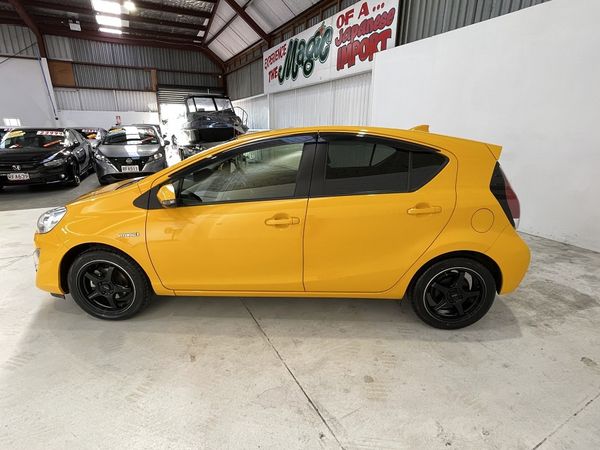 2016 Toyota Aqua Enterprise New Lynn image 236132