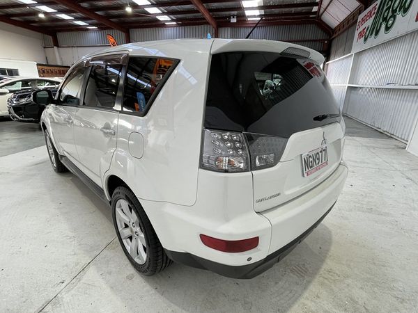 2010 Mitsubishi Outlander Enterprise New Lynn image 266090