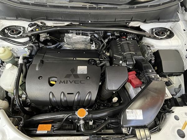 2010 Mitsubishi Outlander Enterprise New Lynn image 266103