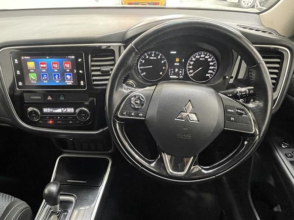 2017 Mitsubishi Outlander Enterprise New Lynn image 250112