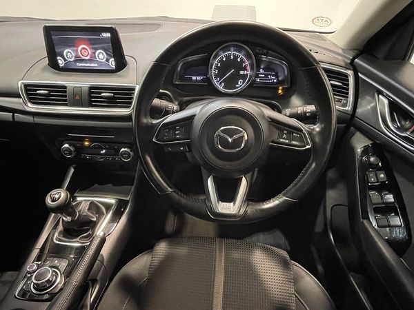 2016 Mazda Axela Enterprise New Lynn image 251279