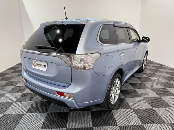 2013 Mitsubishi Outlander Enterprise New Lynn image 251465