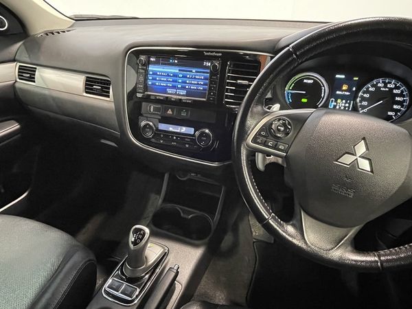 2013 Mitsubishi Outlander Enterprise New Lynn image 251470