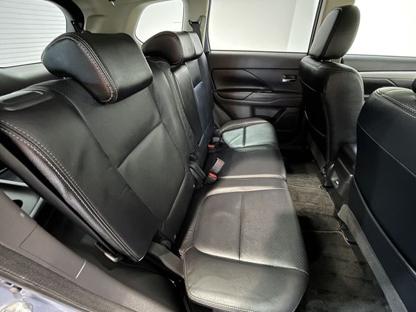2013 Mitsubishi Outlander Enterprise New Lynn image 251475