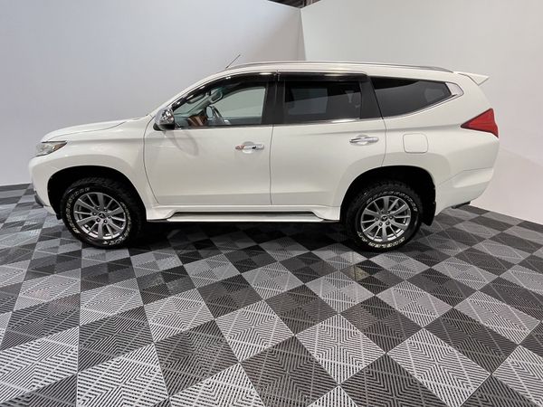 2016 Mitsubishi Pajero Sport Enterprise New Lynn image 253072