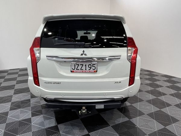 2016 Mitsubishi Pajero Sport Enterprise New Lynn image 253074