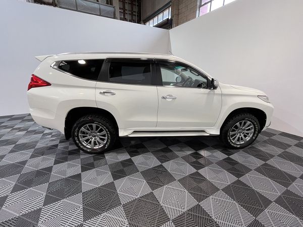 2016 Mitsubishi Pajero Sport Enterprise New Lynn image 253076