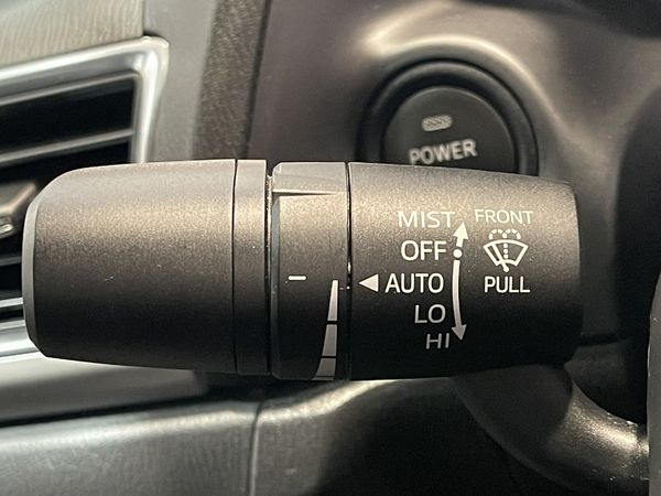 2013 Mazda Axela Enterprise New Lynn image 260126