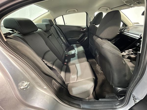2013 Mazda Axela Enterprise New Lynn image 260129