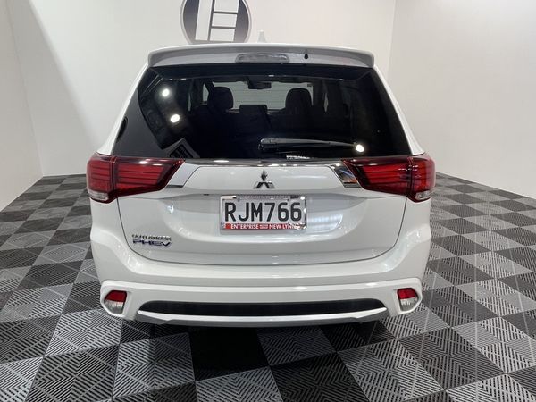 2015 Mitsubishi Outlander Enterprise New Lynn image 265573